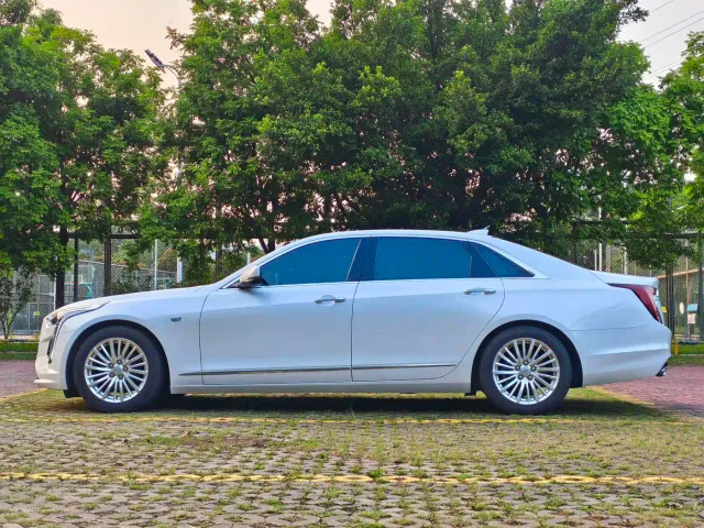 Cadillac CT6 — Фото автомобиля 16