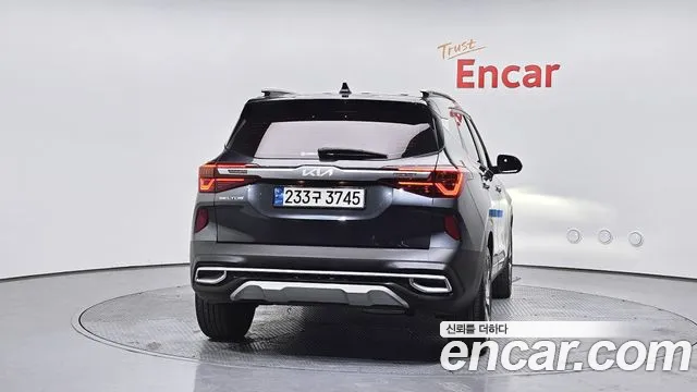Kia Seltos Seltos Бензин 1.6 турбо 2WD — Фото автомобиля 4
