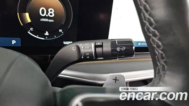 Hyundai Grandeur Grandeur (GN7) 2.5 Бензин 2WD — Фото автомобиля 18