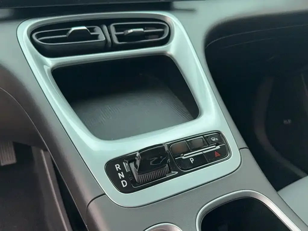 Geely Galaxy Starry Wish 2026 Edition 410km Freedom Version — Фото автомобиля 17