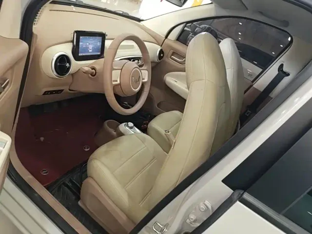 Wuling Hongguang Mini EV — Фото автомобиля 14