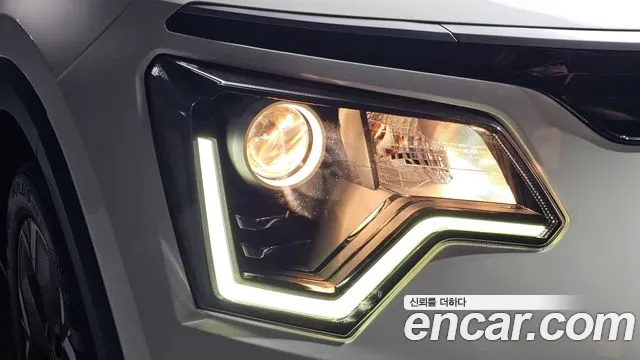 Kia Niro — Фото автомобиля 7
