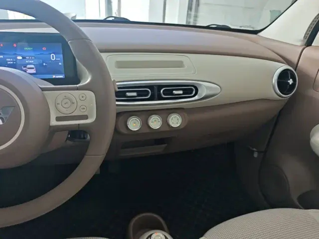 Wuling Hongguang Mini EV — Фото автомобиля 12