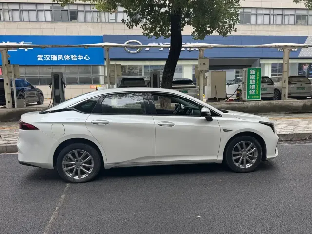 GAC Aion S — Фото автомобиля 12