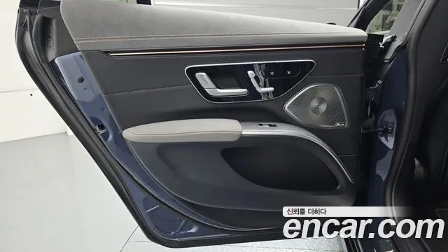 Mercedes-Benz EQS — Фото автомобиля 22