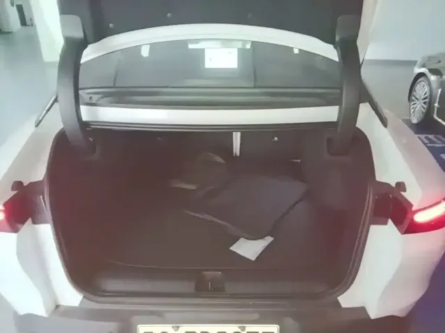 ARCFOX Arcfox Alpha S5 2024 560MAX 185kW — Фото автомобиля 18