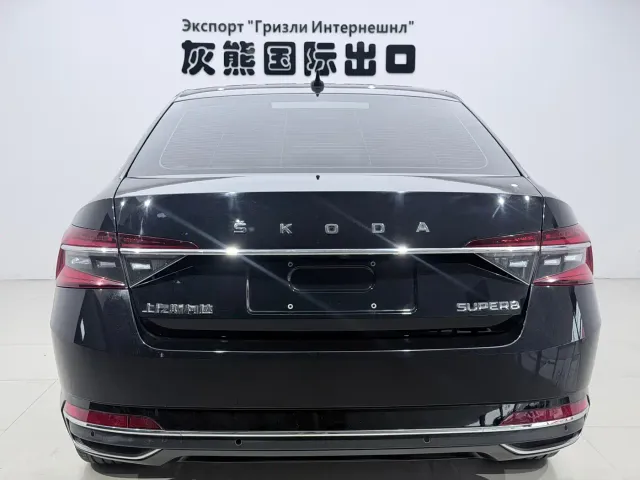 Skoda Superb — Фото автомобиля 5
