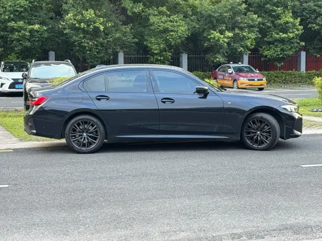 BMW 3 Series — Фото автомобиля 20