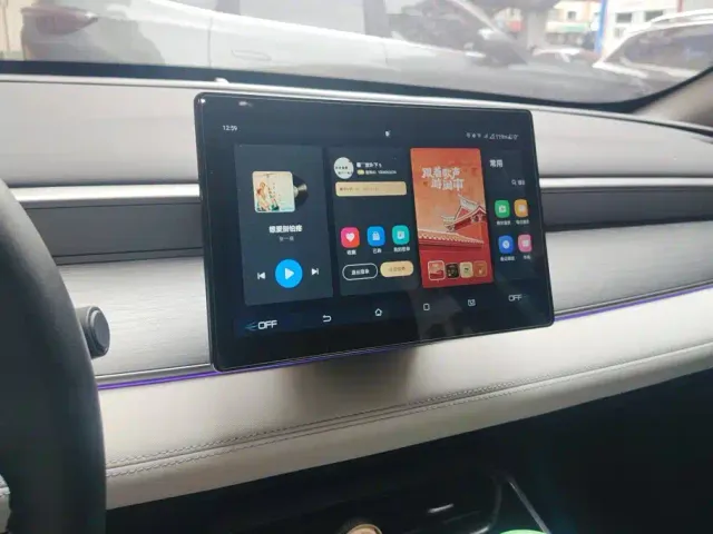 BYD Seal 05 DM-i — Фото автомобиля 13