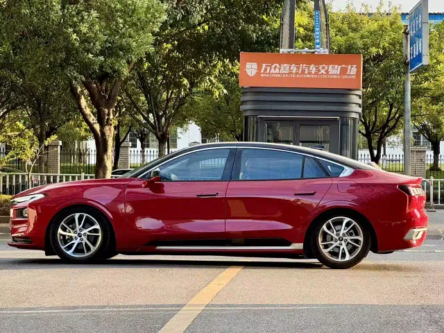 Ford Mondeo — Фото автомобиля 3
