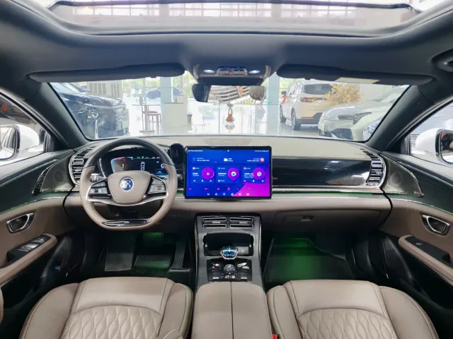 BYD Han — Фото автомобиля 4