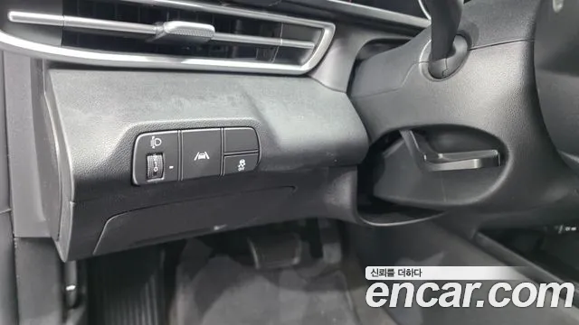 Hyundai AVANTE Avante (CN7) — Фото автомобиля 28