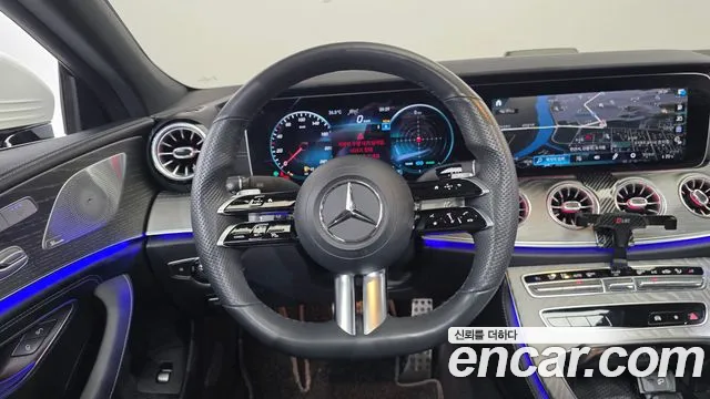 Mercedes-Benz CLS-Class — Фото автомобиля 13