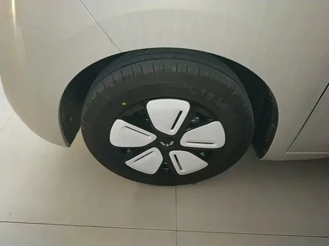 Wuling Hongguang Mini EV — Фото автомобиля 22