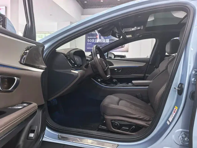BYD Han — Фото автомобиля 6