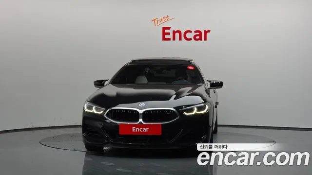 BMW 8-Series — Фото автомобиля 3