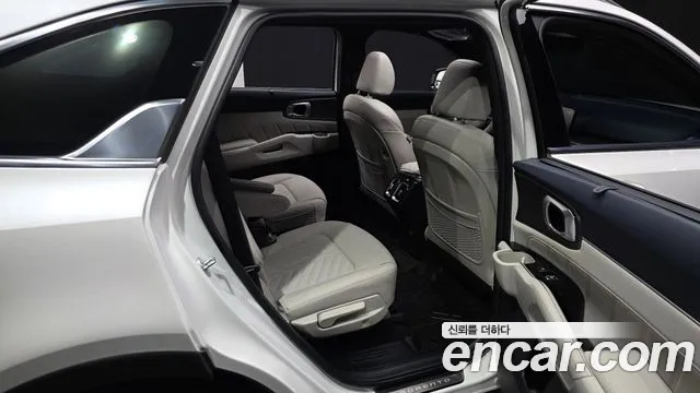 Kia Sorento — Фото автомобиля 12