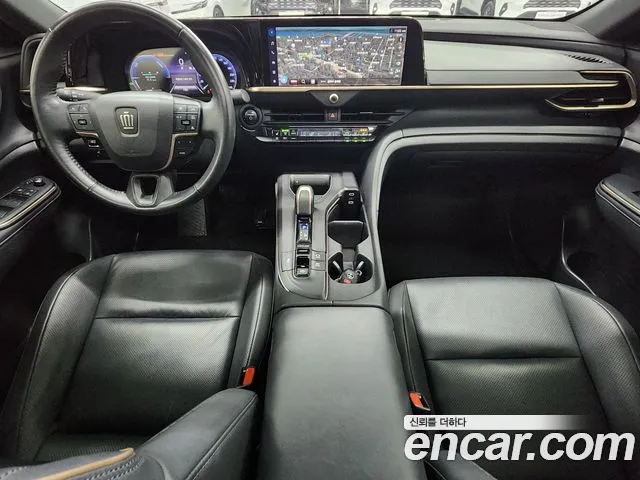 Toyota Crown — Фото автомобиля 12