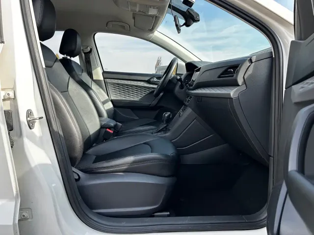 Volkswagen Tharu — Фото автомобиля 11