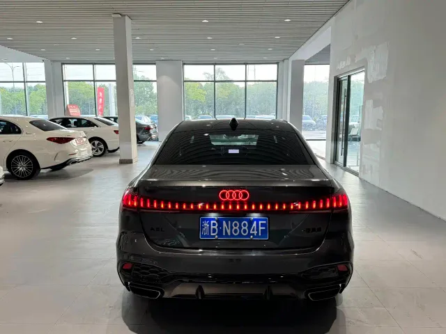 Audi A5L — Фото автомобиля 4