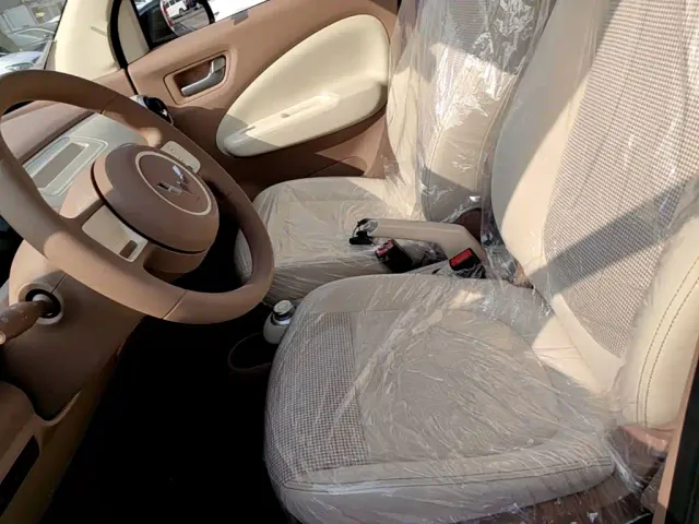Wuling Hongguang Mini EV — Фото автомобиля 14