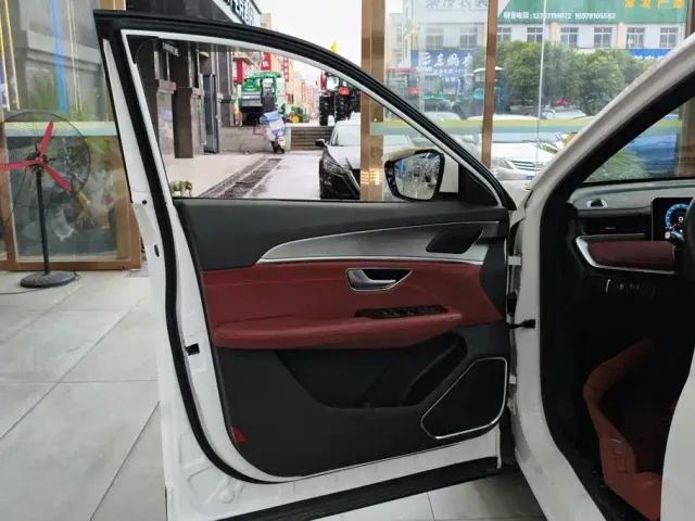 Jetour X70 Plus — Фото автомобиля 7