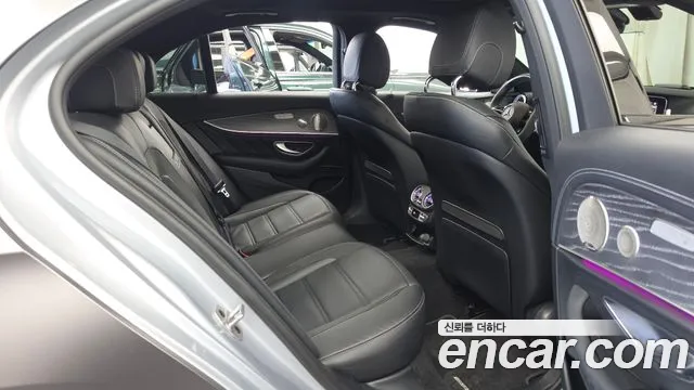 Mercedes-Benz E-Class W213 — Фото автомобиля 18