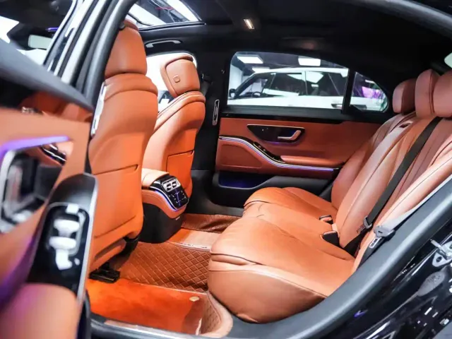 Mercedes-Benz S-Class — Фото автомобиля 5