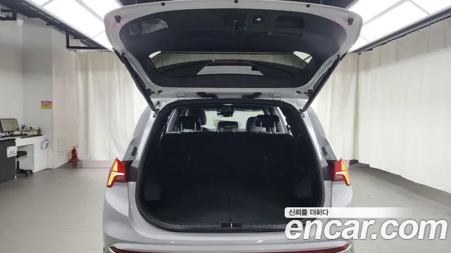 Hyundai Santafe Новый Santa Fe Бензин 2.5T 2WD — Фото автомобиля 20