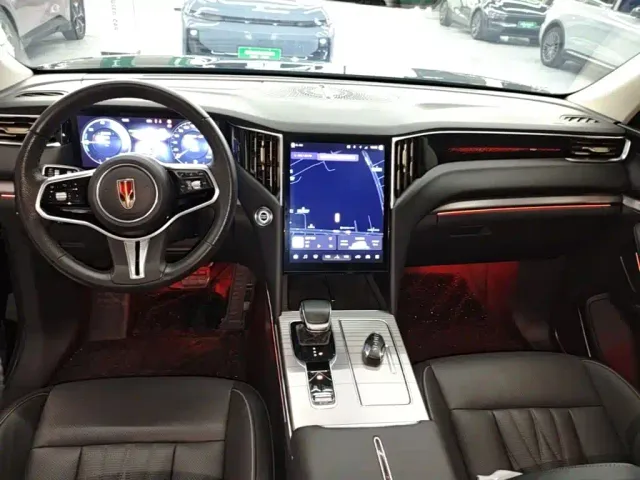 Hongqi Hongqi HS7 PHEV 2024 2.0T PHEV 4WD Flagship Edition 6-seater — Фото автомобиля 9