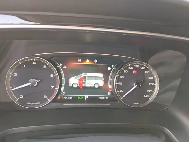 GAC Trumpchi M8 — Фото автомобиля 11