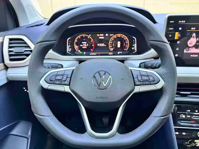 Volkswagen Tharu — Фото автомобиля 10