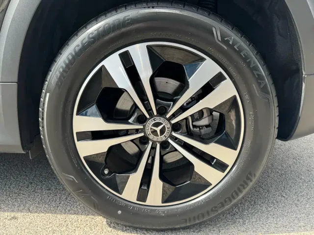 Mercedes-Benz GLB-Class — Фото автомобиля 12