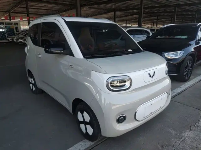 Wuling Hongguang Mini EV — Фото автомобиля 3