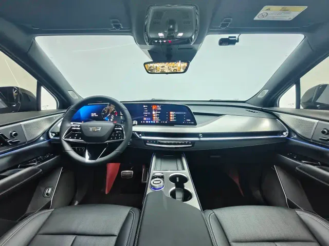 Cadillac XT5 — Фото автомобиля 12