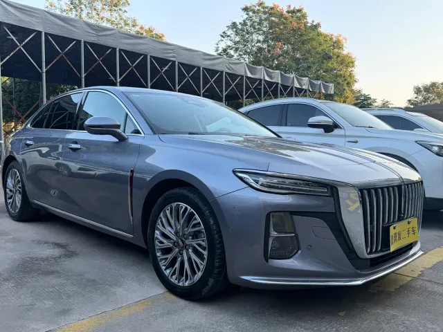 Hongqi H5 — Фото автомобиля 3