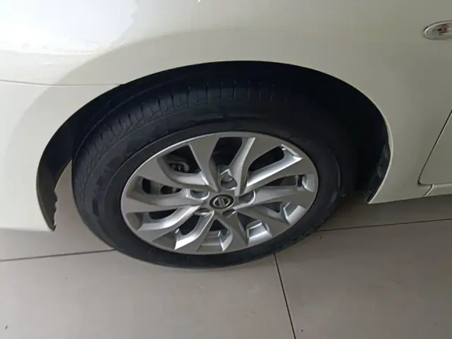 Nissan Sylphy — Фото автомобиля 22