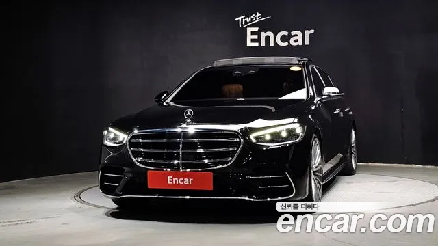 Mercedes-Benz S-Class — Фото автомобиля 3