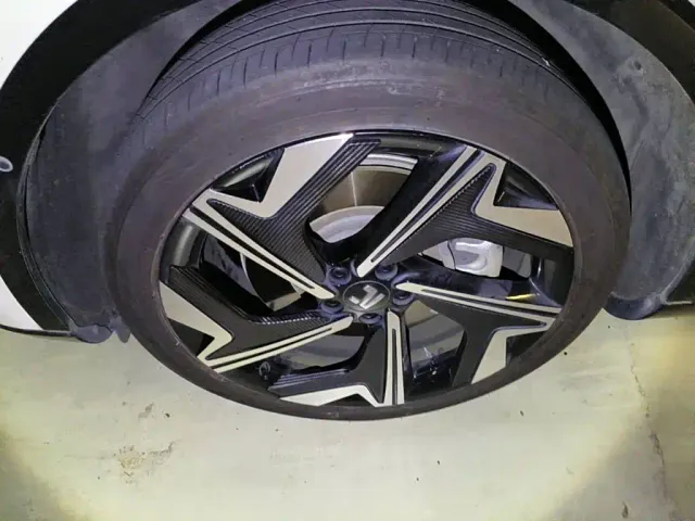 Roewe Feifan R7 — Фото автомобиля 7