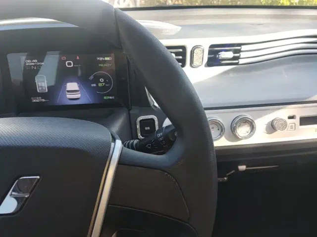Wuling Hongguang Mini EV — Фото автомобиля 12