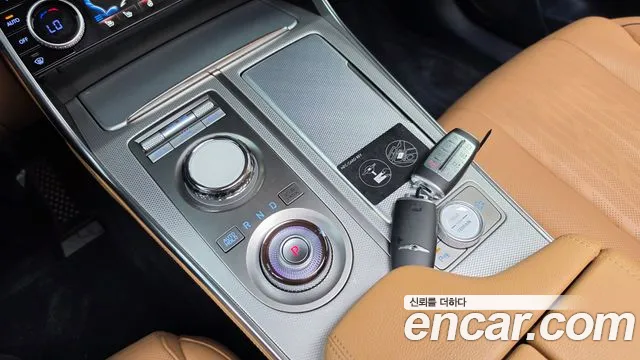 Genesis GV80 2.5T Бензин AWD — Фото автомобиля 8