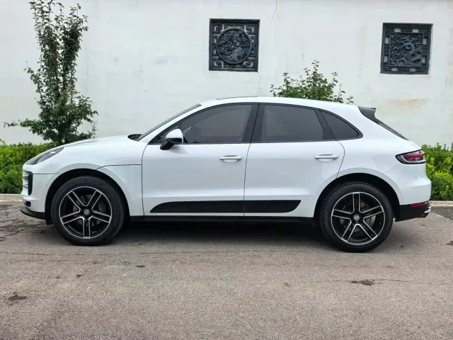 Porsche Macan — Фото автомобиля 13