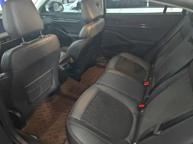 Ford Mondeo — Фото автомобиля 13