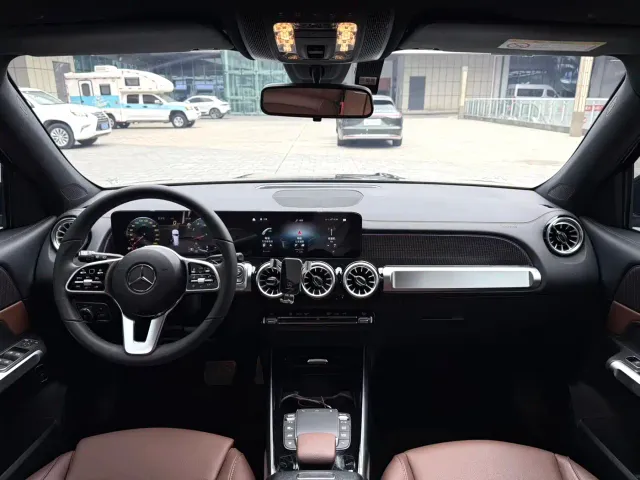 Mercedes-Benz GLB-Class — Фото автомобиля 6