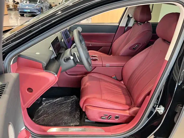 Voyah Auto VOYAH Zhuiguang L 2025 Mid-configuration Model — Фото автомобиля 9