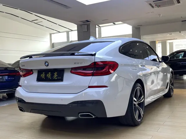 BMW 6 Series Gran Turismo — Фото автомобиля 11