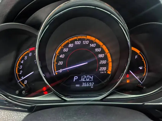 Toyota YARiS L Zhi Xuan — Фото автомобиля 11