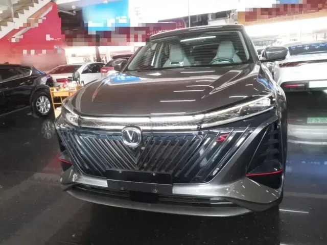 Changan CS75 Plus — Фото автомобиля 2