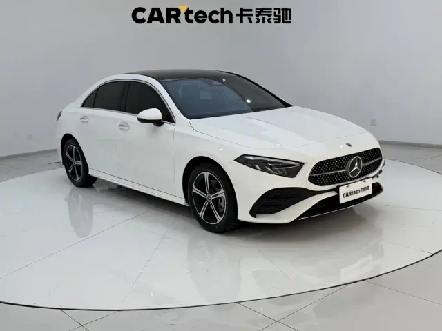 Mercedes-Benz A-Class — Фото автомобиля 2