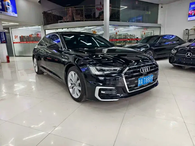 Audi A6L — Фото автомобиля 2